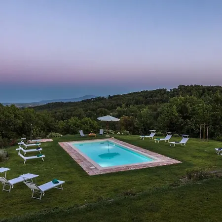Holiday home Il Colle Di Donna Ilaria 16, Emma *